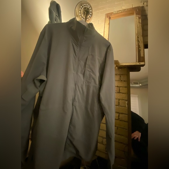 LN Lululemon Men's Expeditionist Jacket Water Repellent Size XL Rhino Grey Gray - Picture 5 of 7